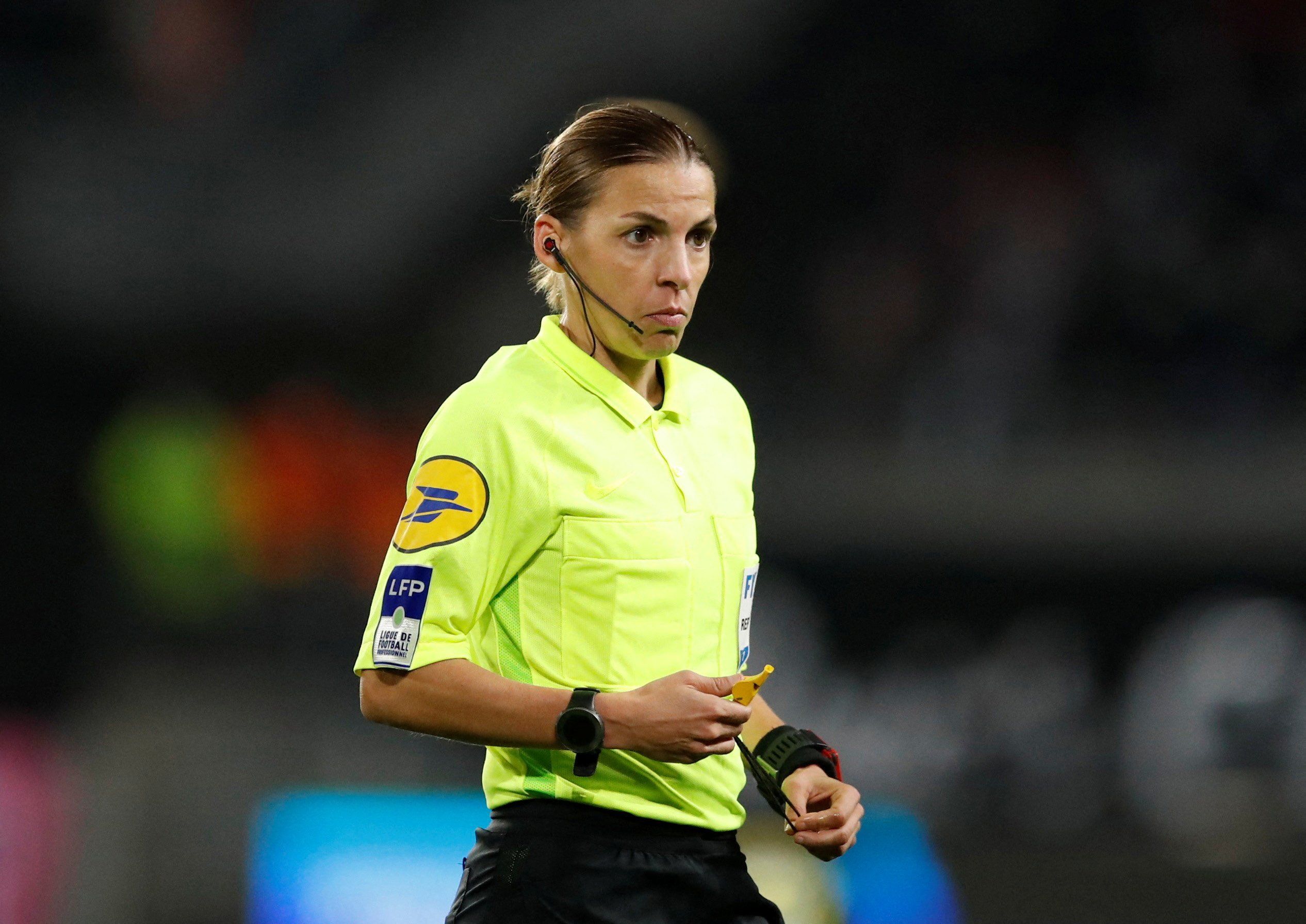 Qatar 2022: Female referees to officiate men's FIFA World Cup for 1st time