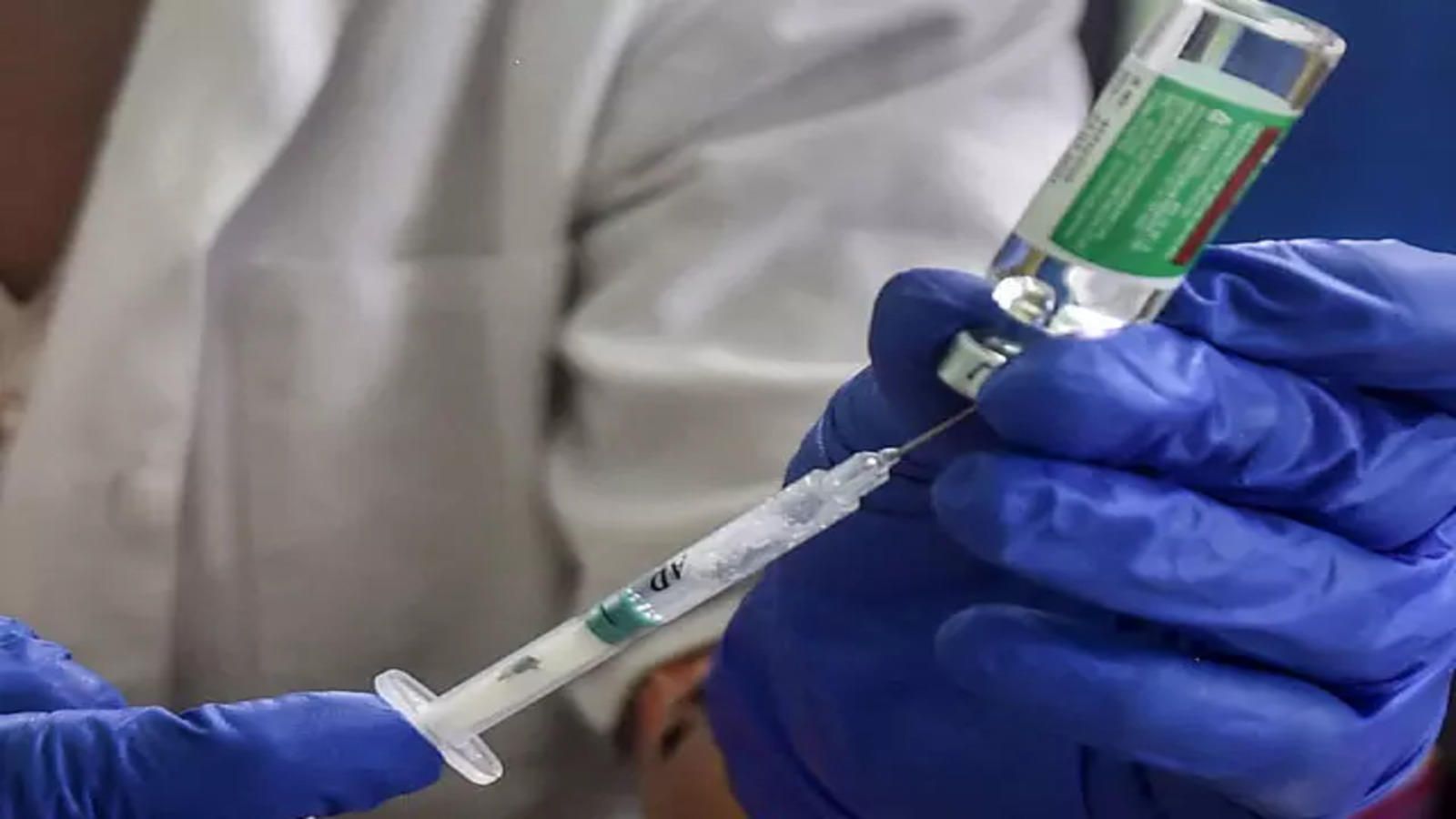 India crosses historic one billion COVID-19 vaccine milestone
