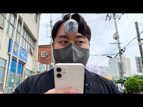 A 'Third Eye' for smartphone addicts