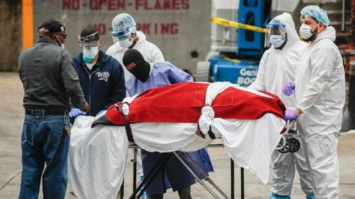 Comparing the two pandemics