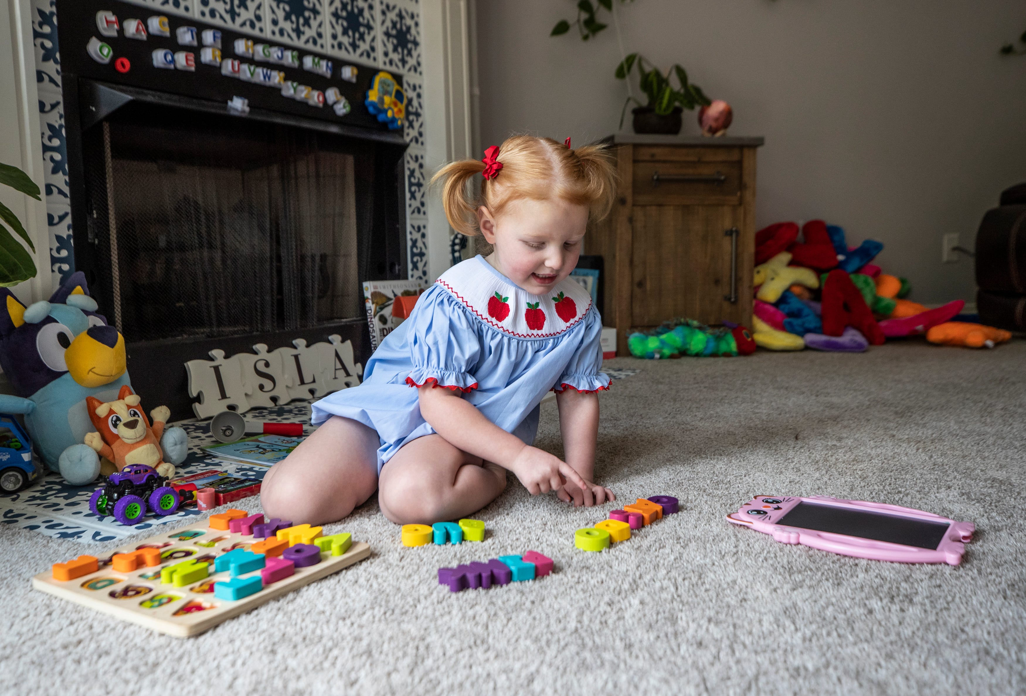 Oldham County 2-year-old becomes the youngest member of high IQ club Mensa International