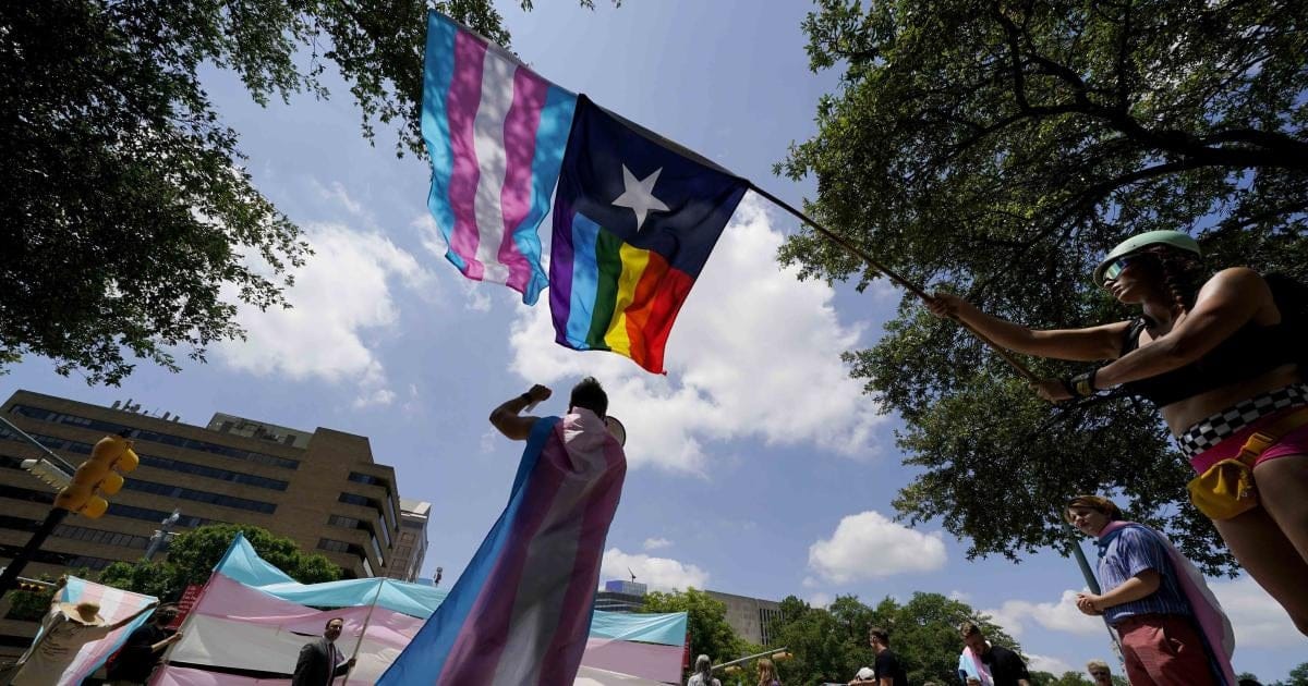 The judge in Texas stays investigation on parents of trans children