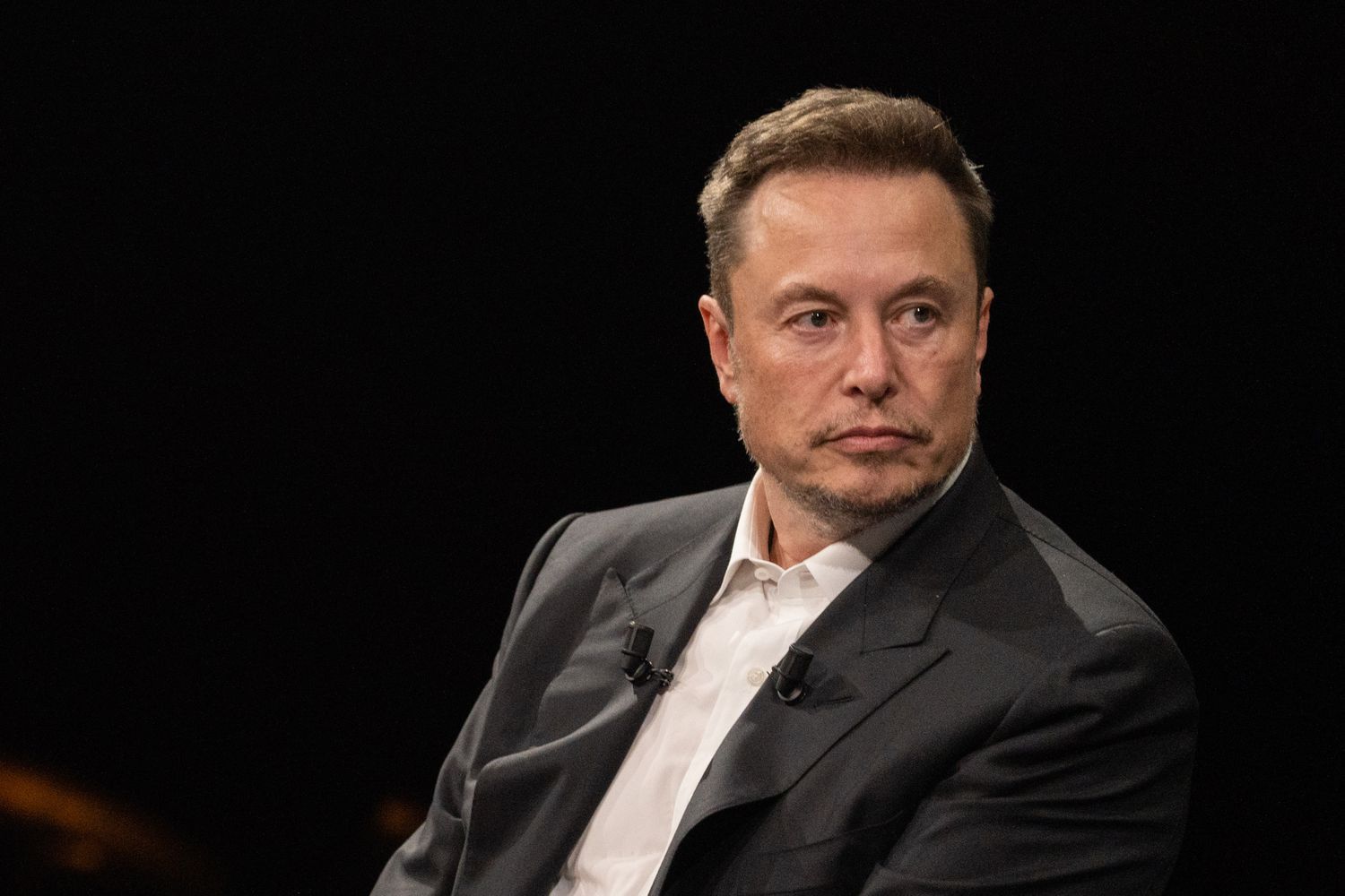 I am not donating money to either candidate for US President: Musk