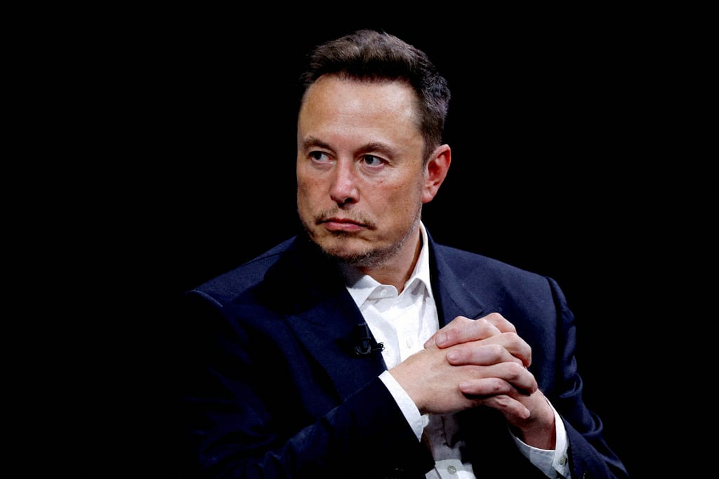 Elon Musk's X backtracks, to comply with Brazilian court rulings