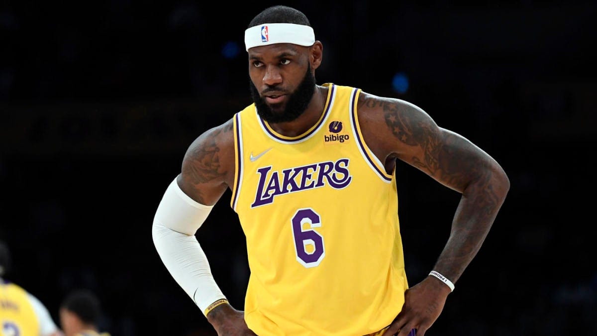 LeBron James placed in NBA's COVID-19 protocols, could miss several games