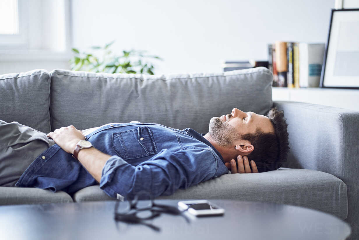 Power nap: Benefits, length, and tips