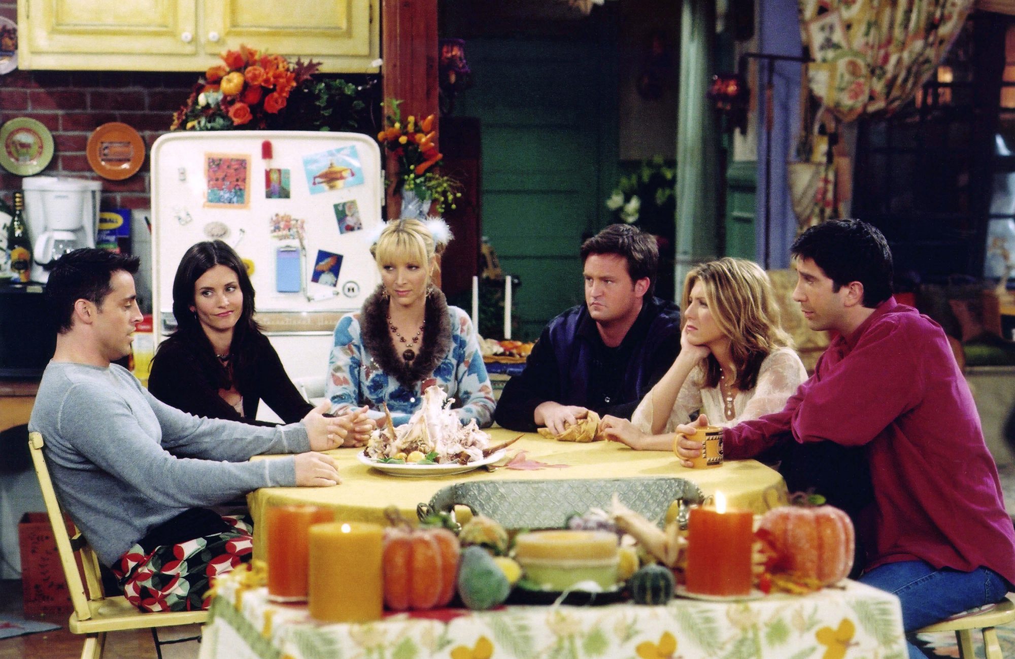 You Can Now Stay At The 'Friends' New York City Apartment For $19.94 Per  Night