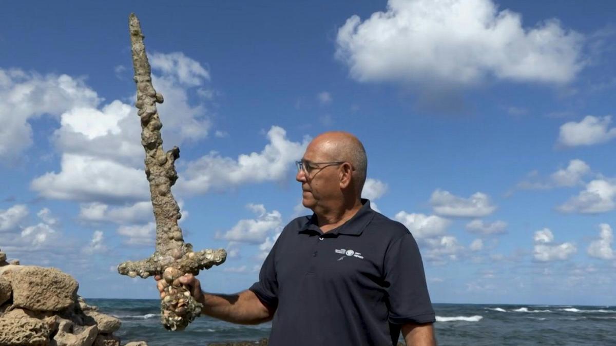 Israeli scuba diver discovers 900- year-old crusader sword