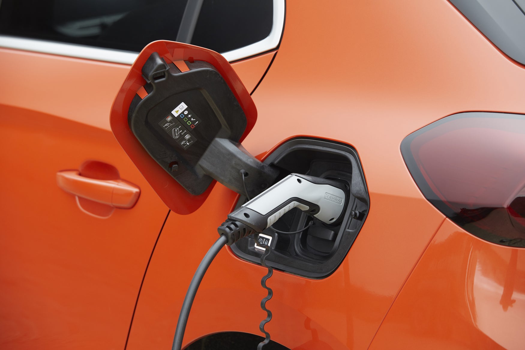 Australia announces policy to boost electric car sales