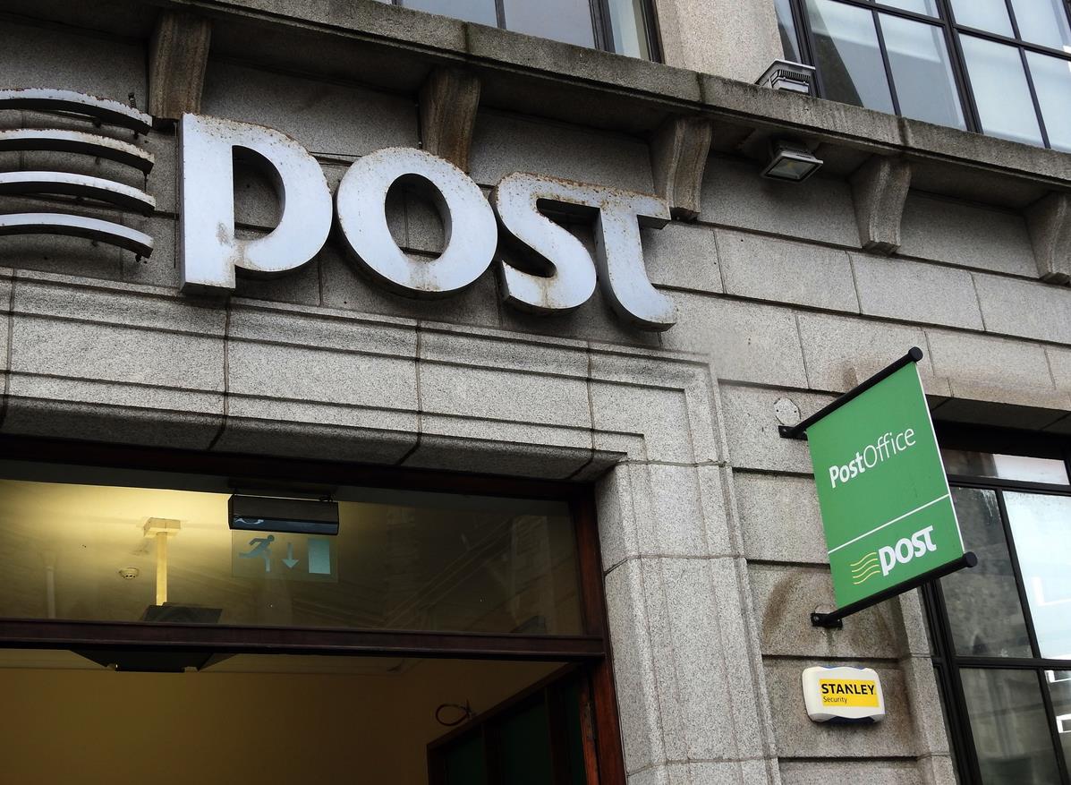 Dead man brought to Post Office to collect pension ‘only passed away 3 hours earlier’