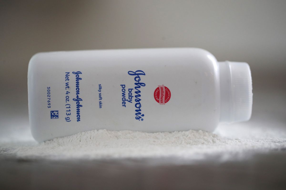 Johnson & Johnson to defend talc bankruptcy in court