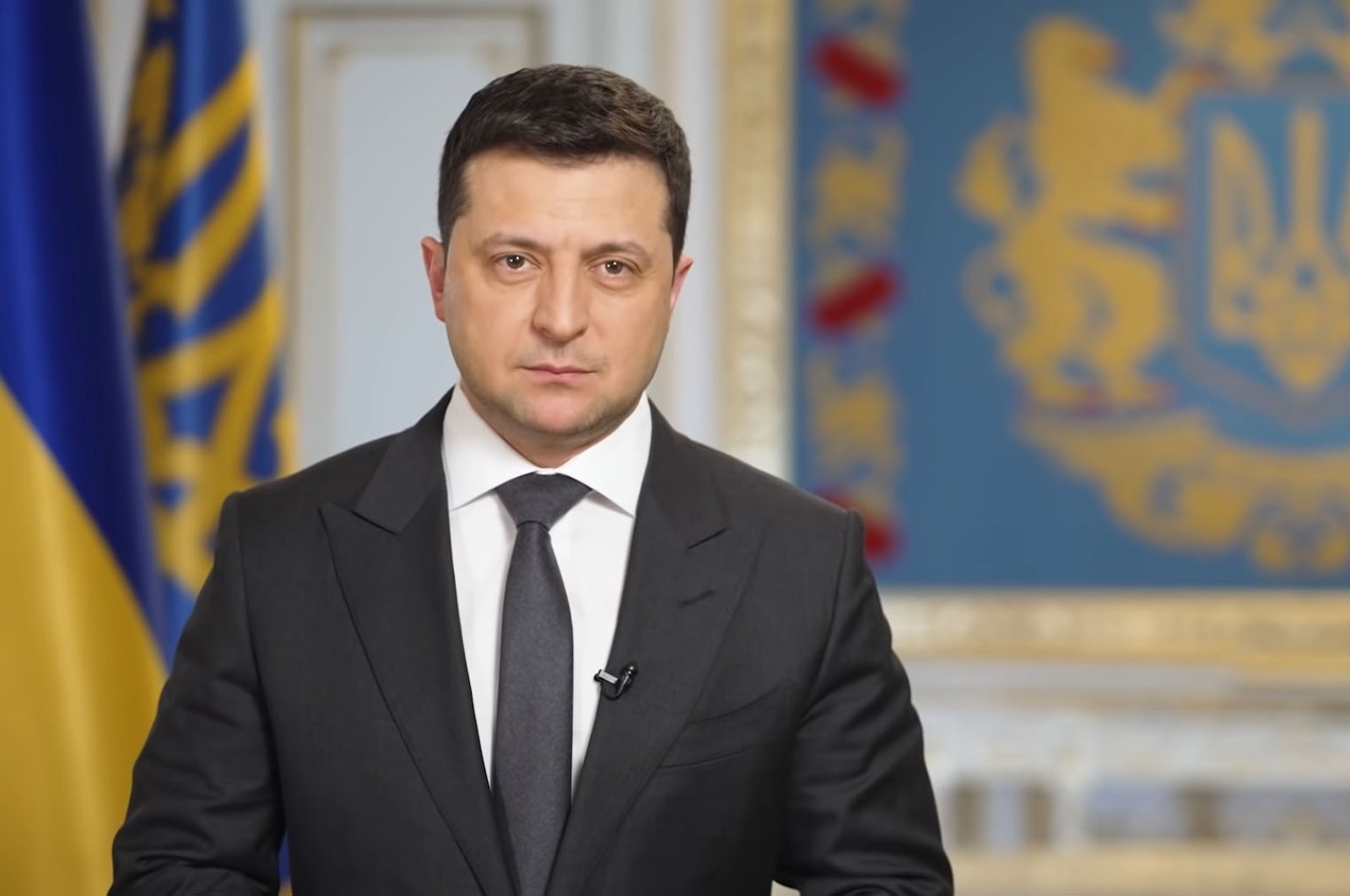 Ukraine bans men aged 18 to 60 from leaving the country