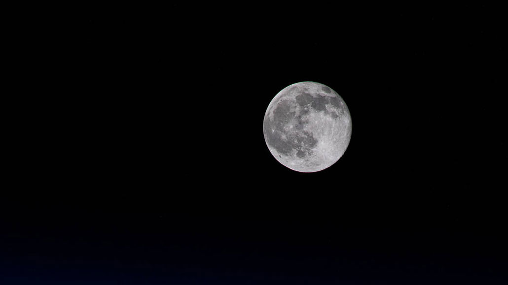 Nuke the Moon: Declassified documents reveal the US government’s plan