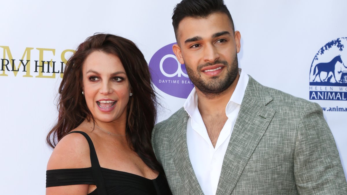 Britney Spears and Sam Asghari expecting their first child