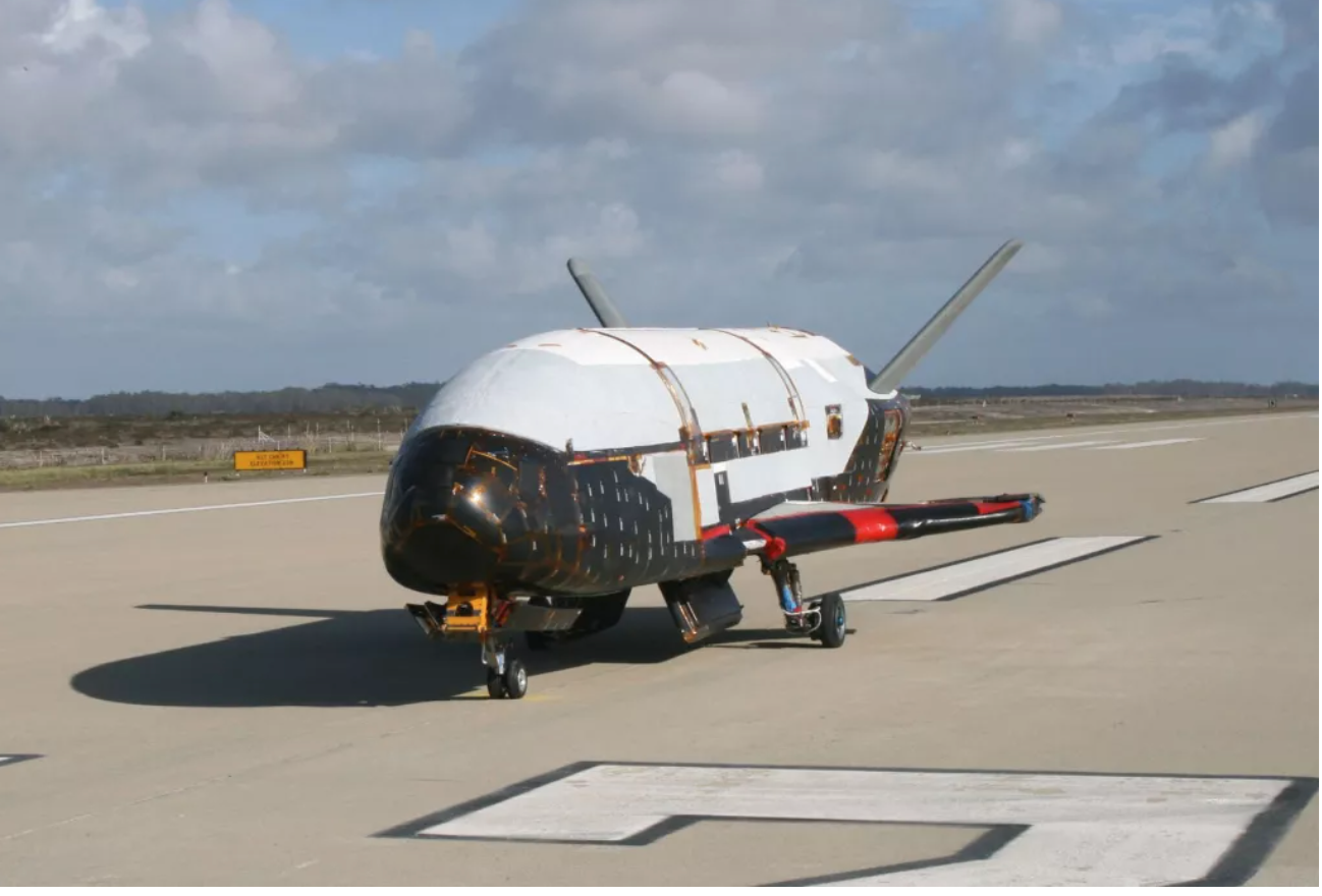 US military’s mysterious X-37B space plane eyes orbital record