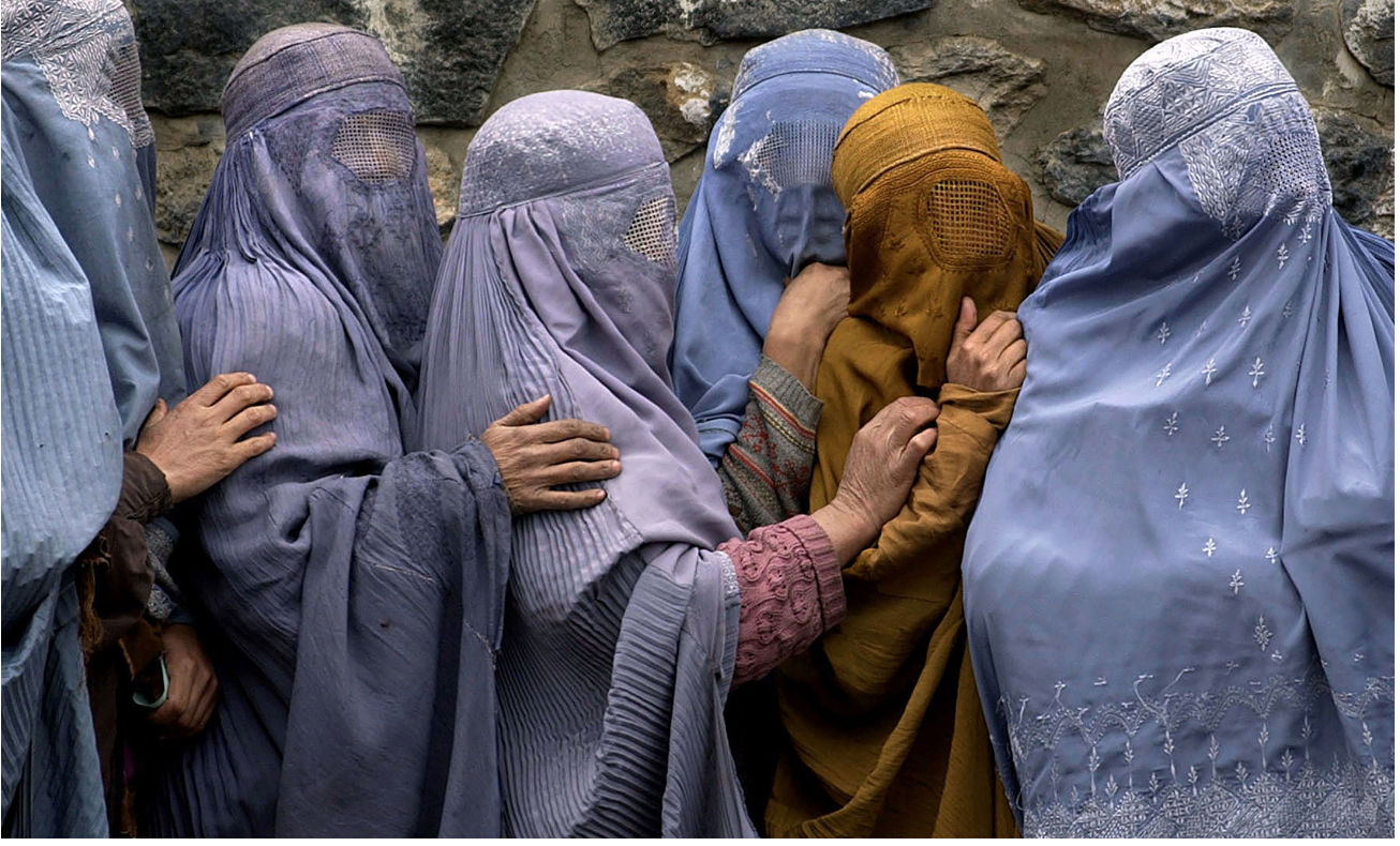Taliban tells women govt employees to send their male relatives as their replacements