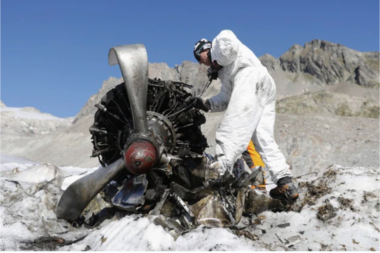 Debris from 1968 plane crash found on Swiss glacier