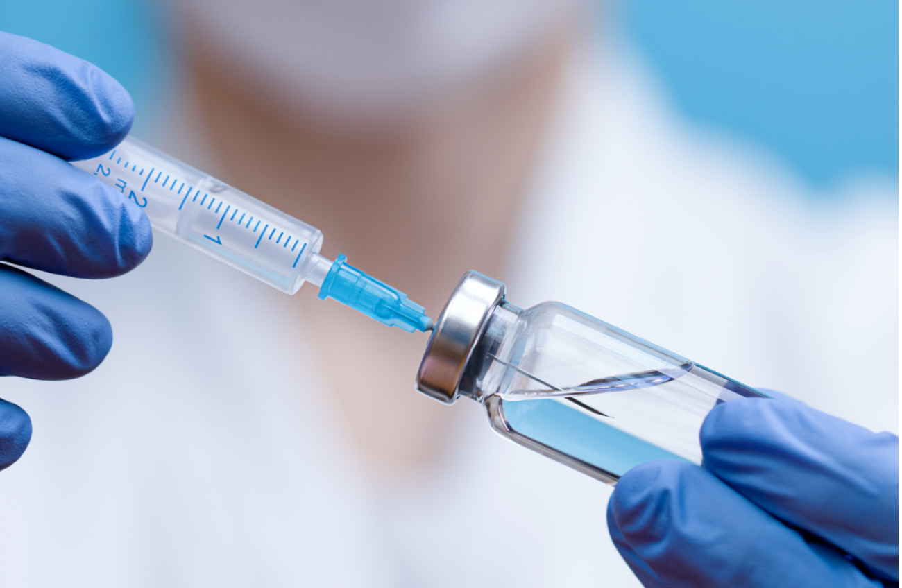 In a first, updated Moderna vaccine that targets both 2020 & Omicron variants approved in the UK