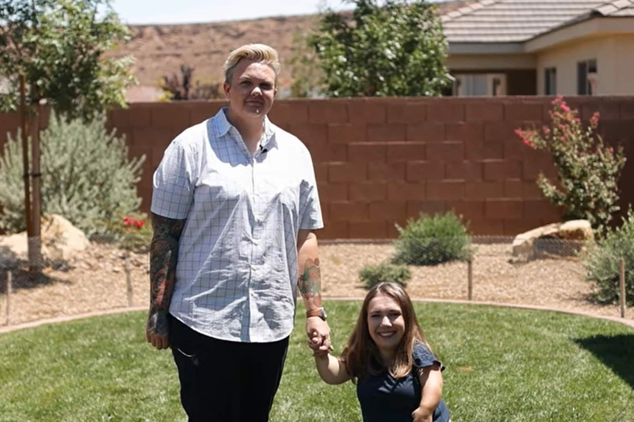 Utah: Couple with nearly 3 feet height difference sets Guinness World Record