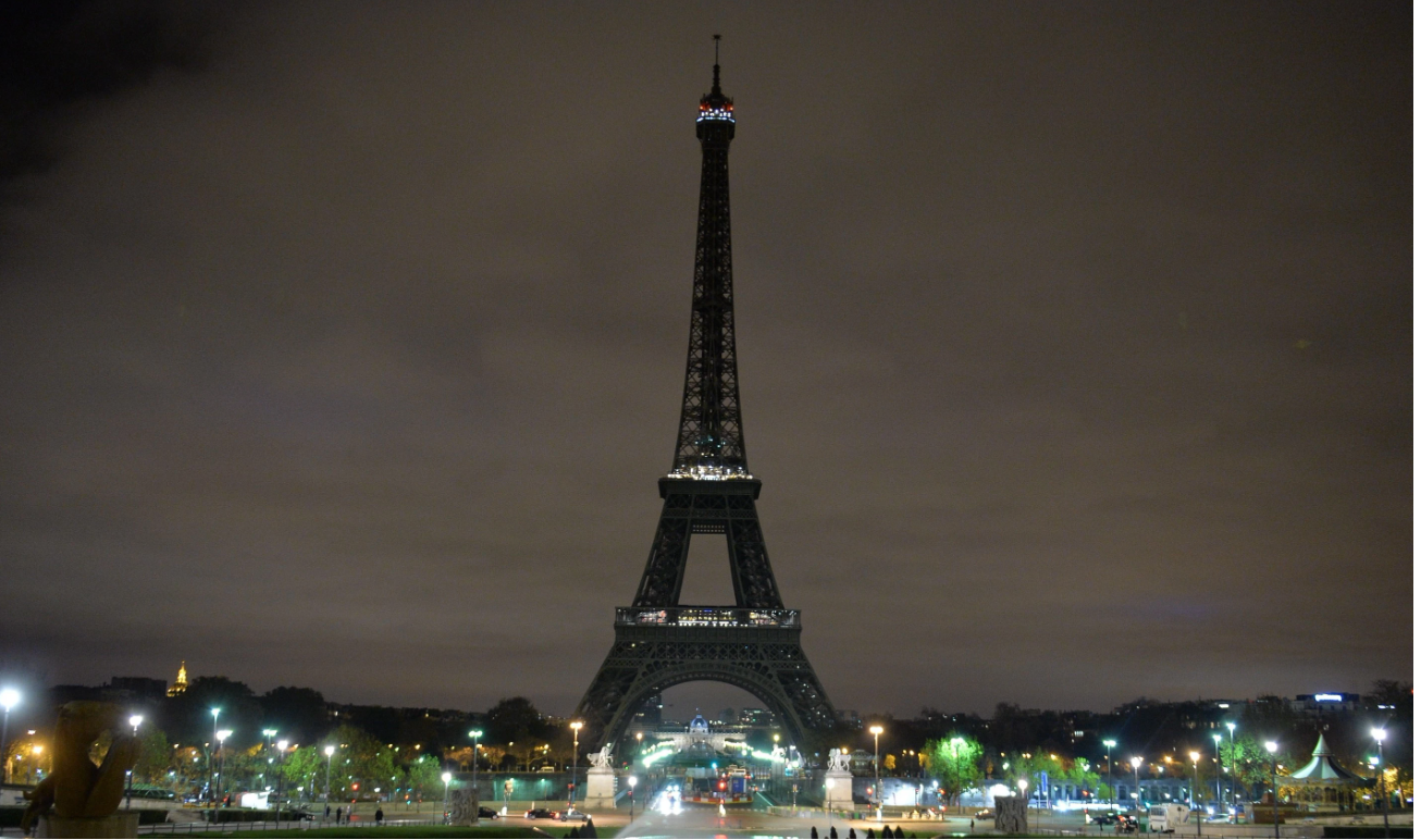 Amid the energy crisis in Europe, Eiffel Tower to go dark early 