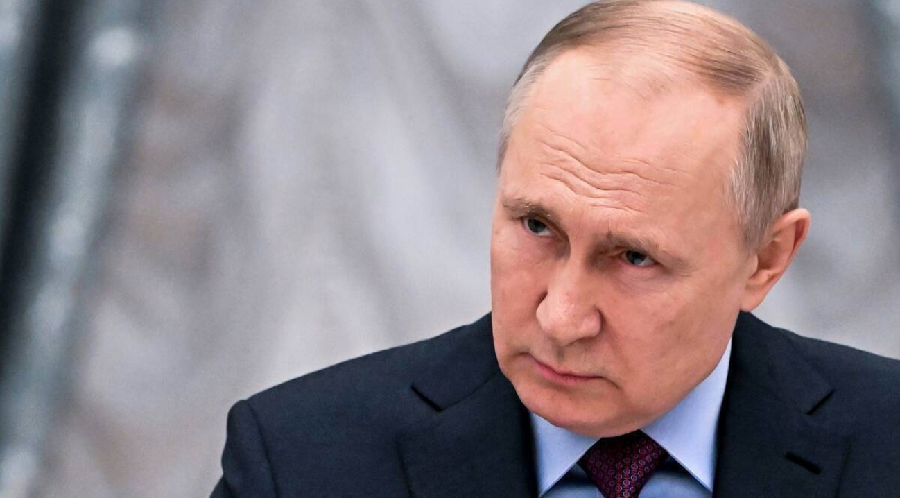 Putin mobilizes more troops for Ukraine, threatens nuclear retaliation