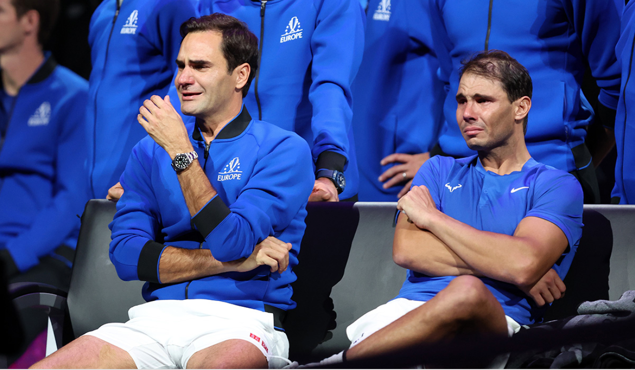 Roger Federer breaks down after his career’s last-ever match