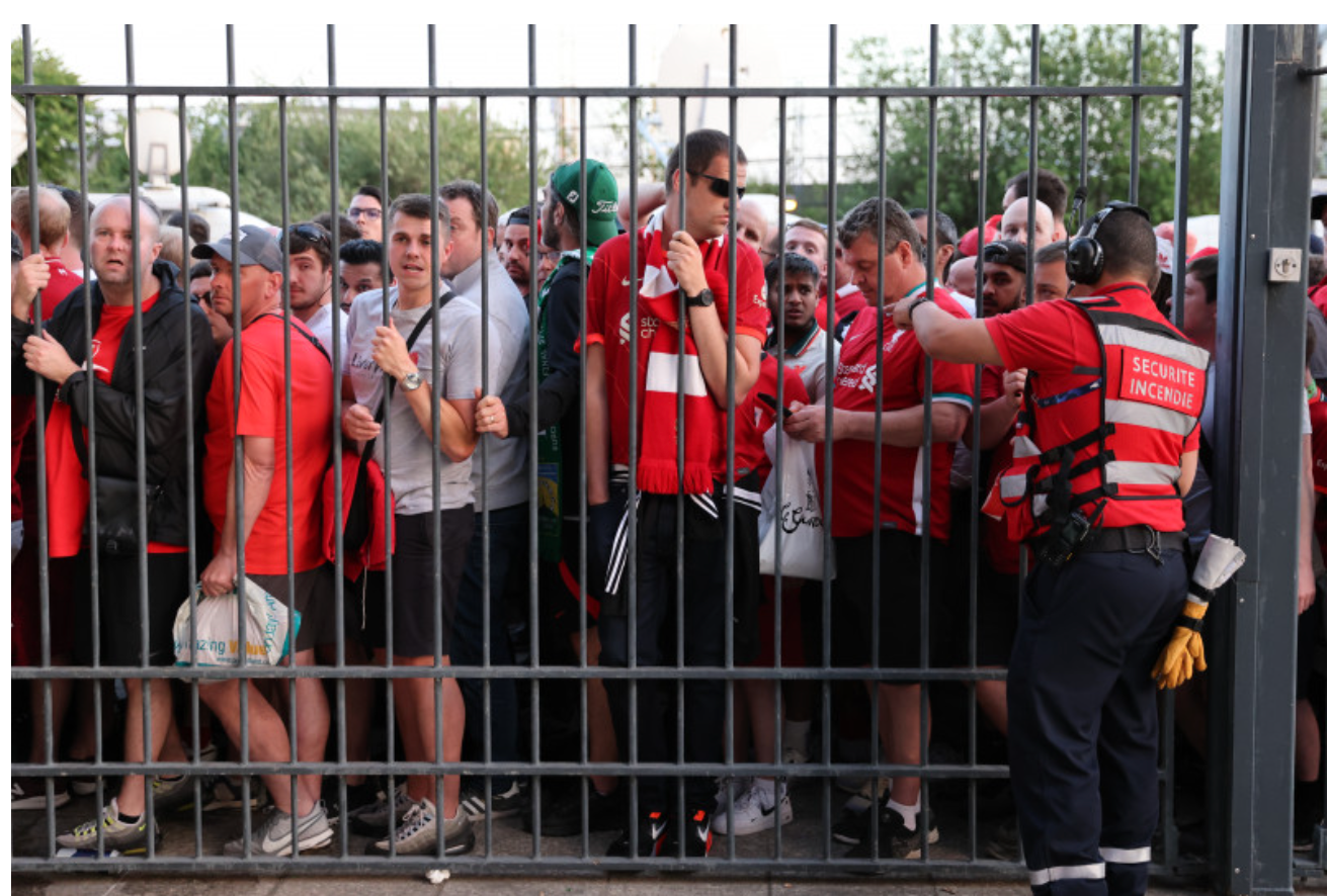 Nearly 2,000 Liverpool fans to sue UEFA over Champions League final fiasco