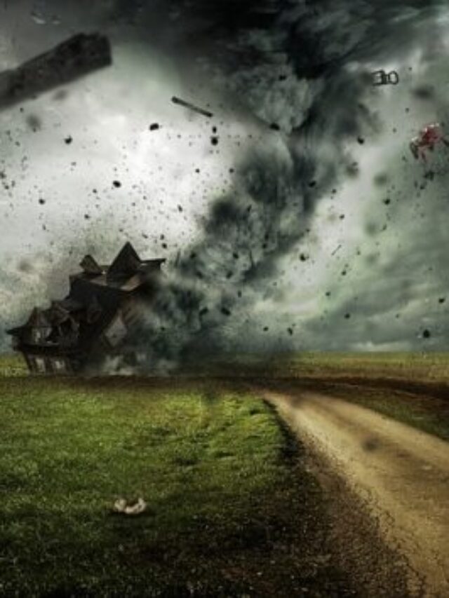 Ten_Worst_Storms_of_All_Time-530x354