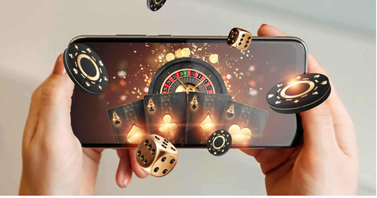 How are online casino games putting players at the center of the action?