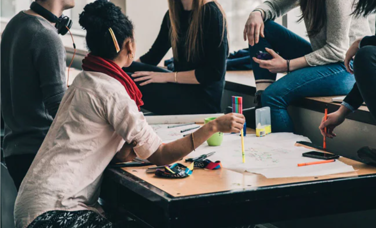 Shopify has decided to cancel all meetings with more than two people in 2023