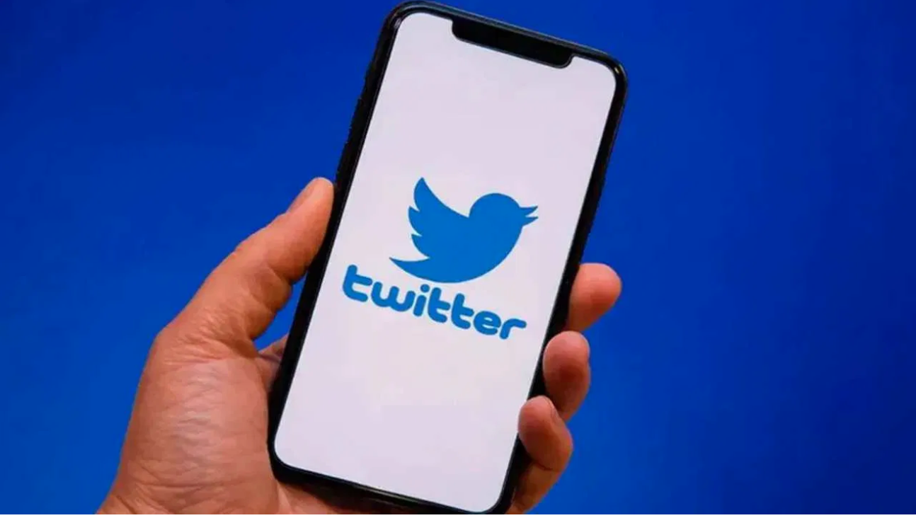 Twitter hacked, with over 200 million users’ email addresses revealed: Report