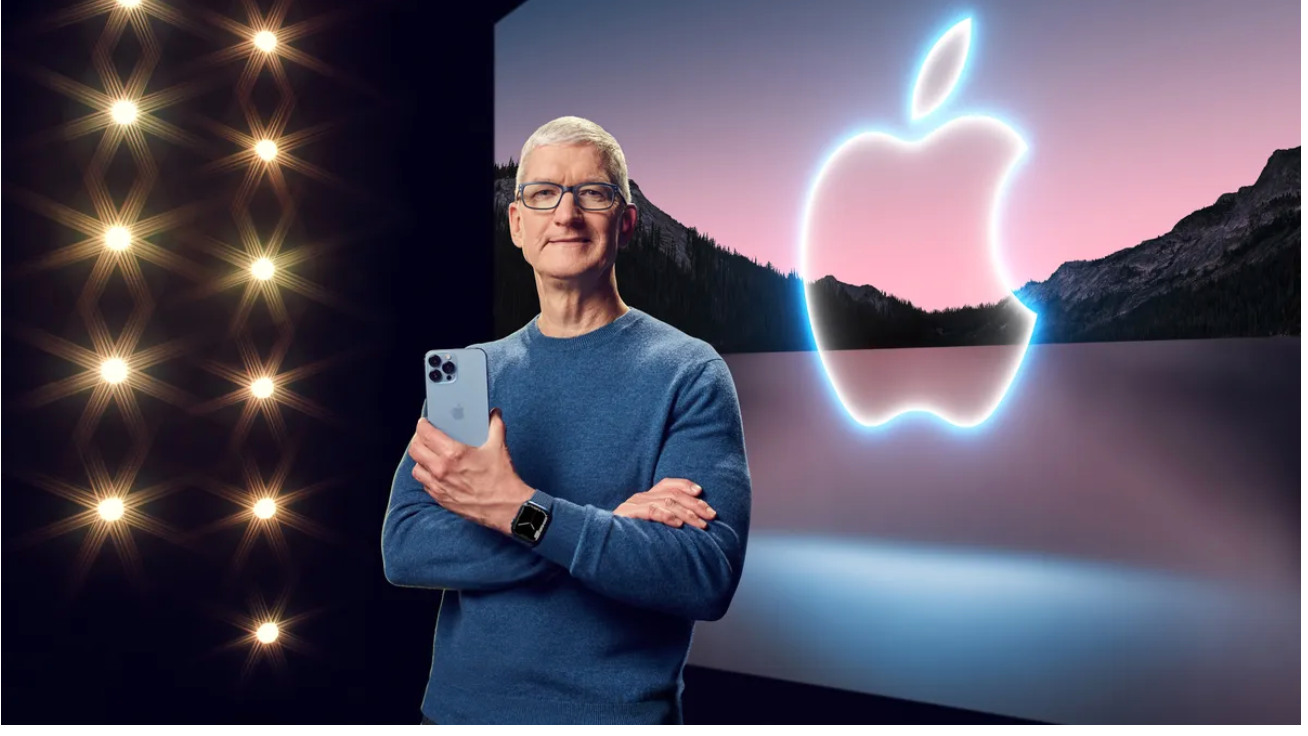 Tim Cook takes a 40% pay cut, stocks to drive his compensation