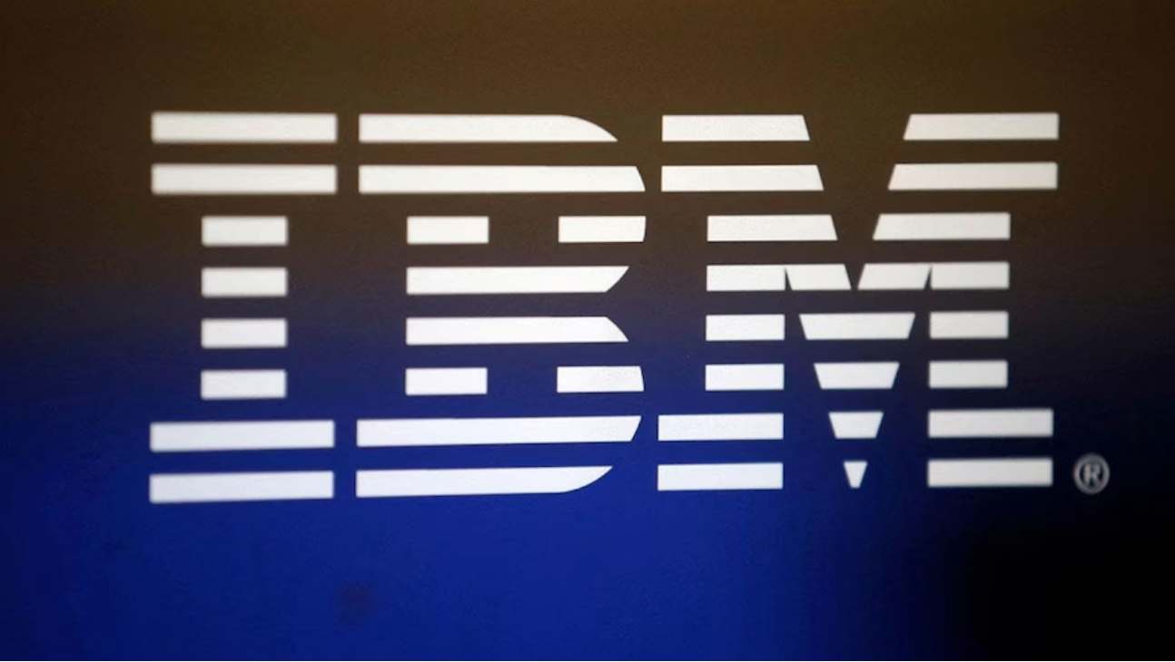 IBM cuts 3,900 jobs, misses annual cash target
