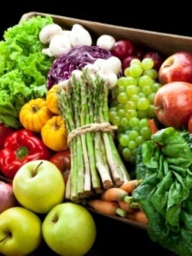 vegetables-and-fruits-farmers-market