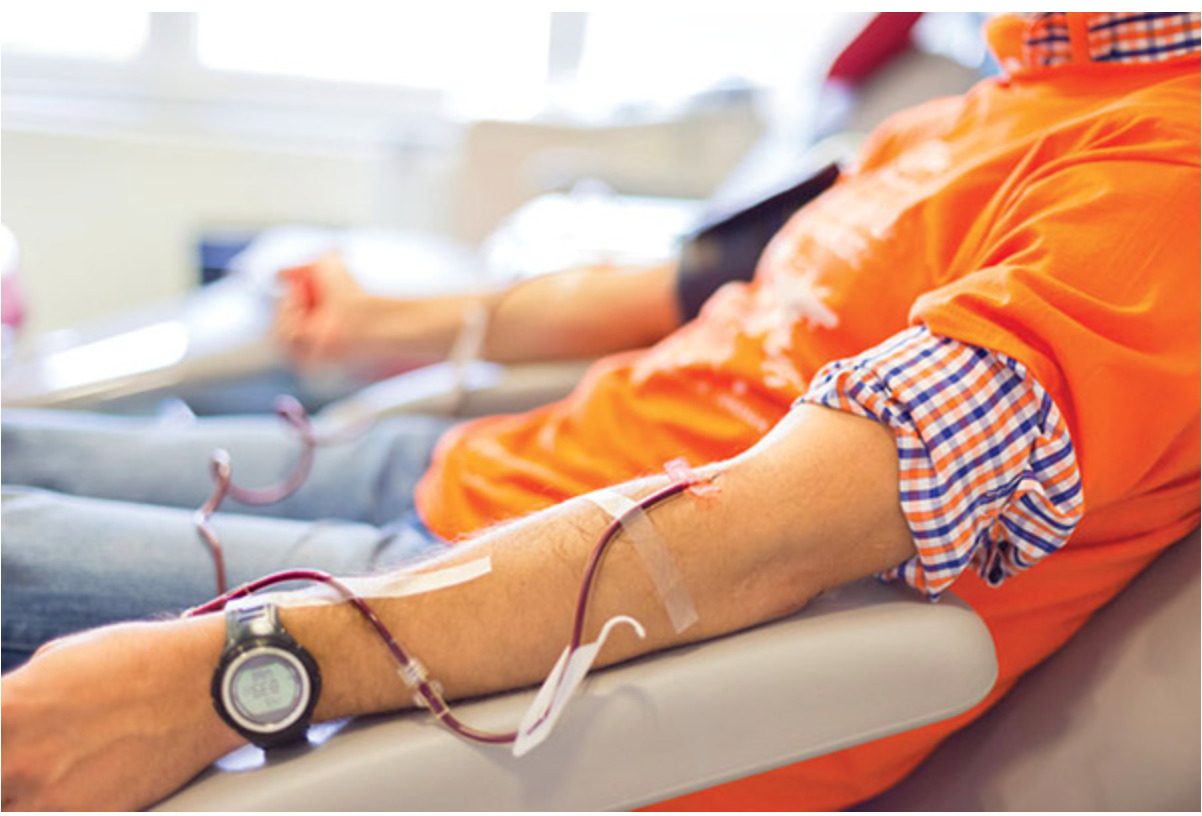 In India, gay, trans people, & female sex workers can’t donate blood- Here’s why