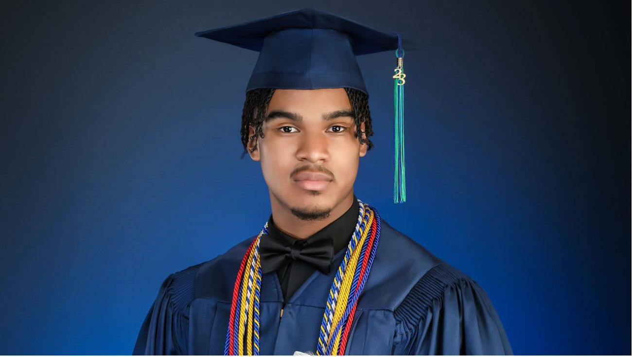Accepted by over 170 colleges, Louisiana teen may create a world record