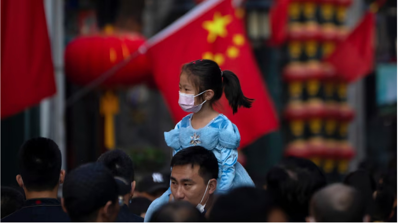 China to consider giving single women IVF access to mitigate the drop in population