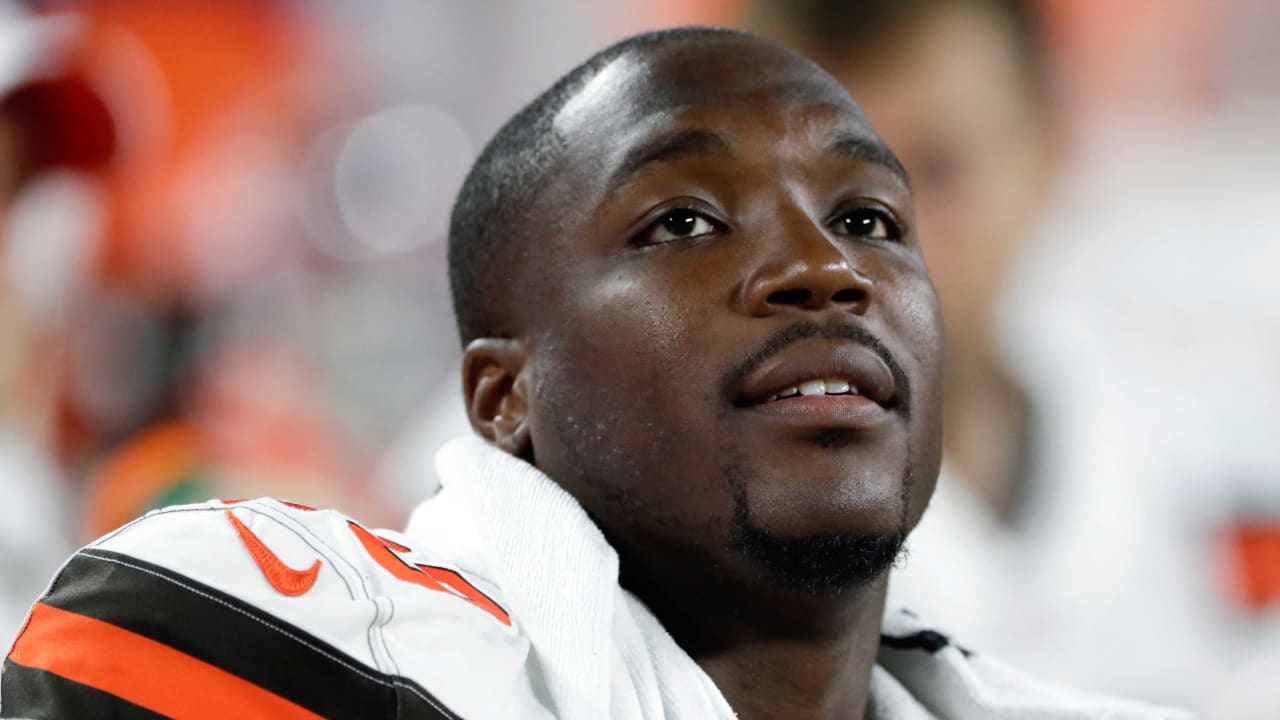 Former NFL defensive lineman Chris Smith dies at 31