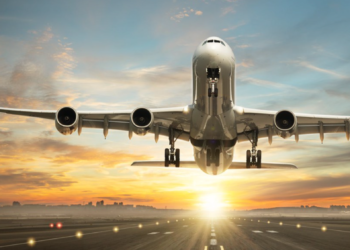 Founder of this airline flies to Japan to personally apologize to stranded passengers