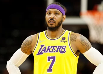 Carmelo Anthony officially retires from NBA after 19 seasons