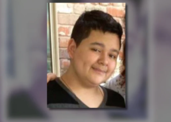 Texas: A teenager who went missing while walking dogs discovered alive after 8 years