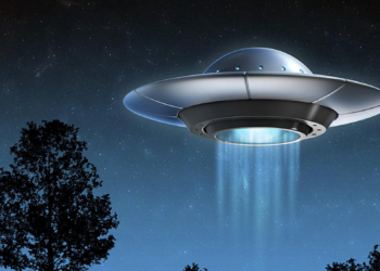 A researcher claims the first UFO crashed in Italy in 1933 & he has evidence