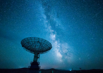 Unraveling the mystery: Earth’s decades-long encounter with mysterious radio blasts from space