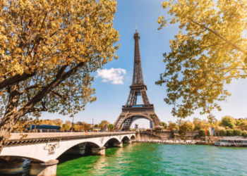 Eiffel Tower to Seine River: Fun Explorations in Paris