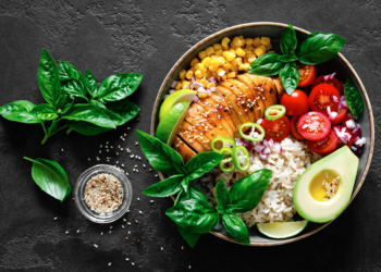 Here are the 10 best foods for fat loss & muscle building