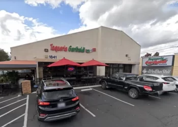 California restaurant ordered to pay its employees $140,000, after employing fake priest to confess “sins”