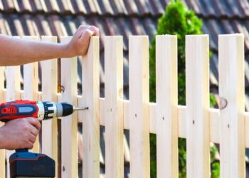 Landscaping Company in Woodbrdige Ontario Now Offers Fencing Services To Their Operations