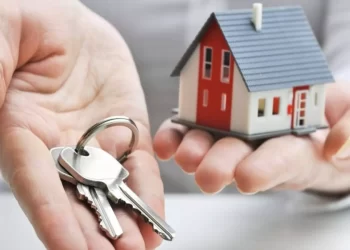 Chinese teen sells the inherited house at half the price to buy a motorcycle