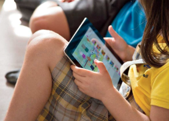 China aims to limit children’s smartphone use to no more than two hours a day