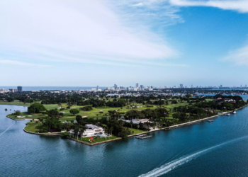 Jeff Bezos buys $68 million home on Florida’s ‘billionaire bunker’